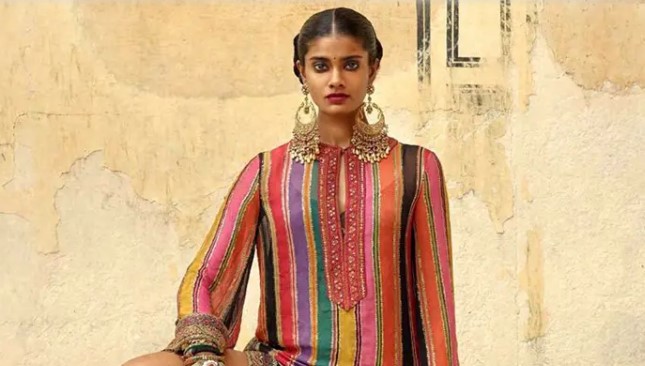 Sabyasachi Suit Inspired Georgette Print Salwar Kameez Custom Stitched  Dress Suits Dupatta Indian Womens Dresses Shalwar Plus Sizes - Etsy | Sabyasachi  dresses, Indian fashion dresses, Indian designer outfits