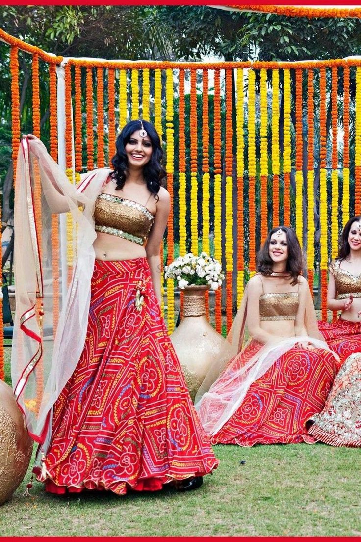 Sari Examples The Rich History of the Saree and Draping Styles - JD Institute Of ...