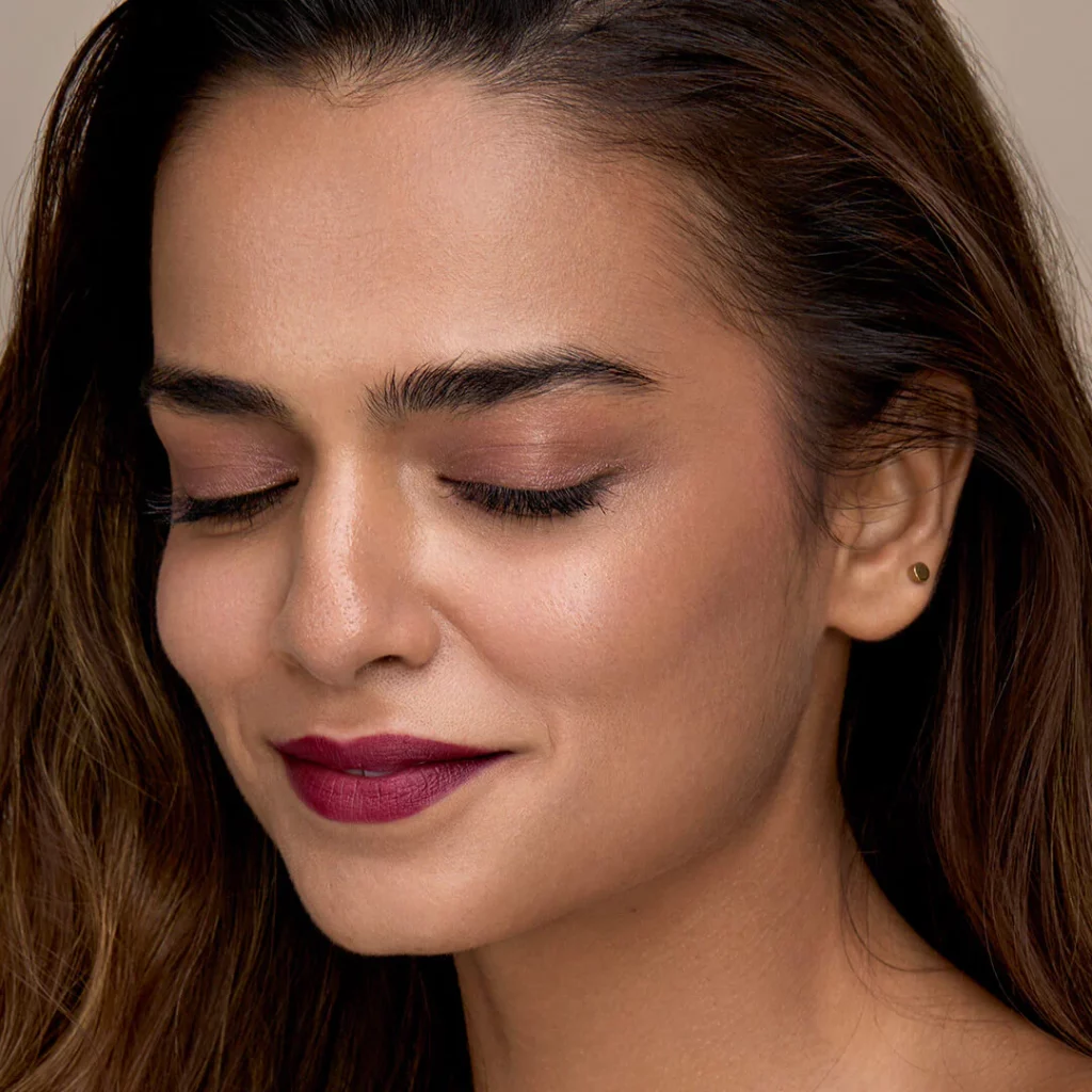 Burgundy Lipsticks that looks Best On Dusky Skin